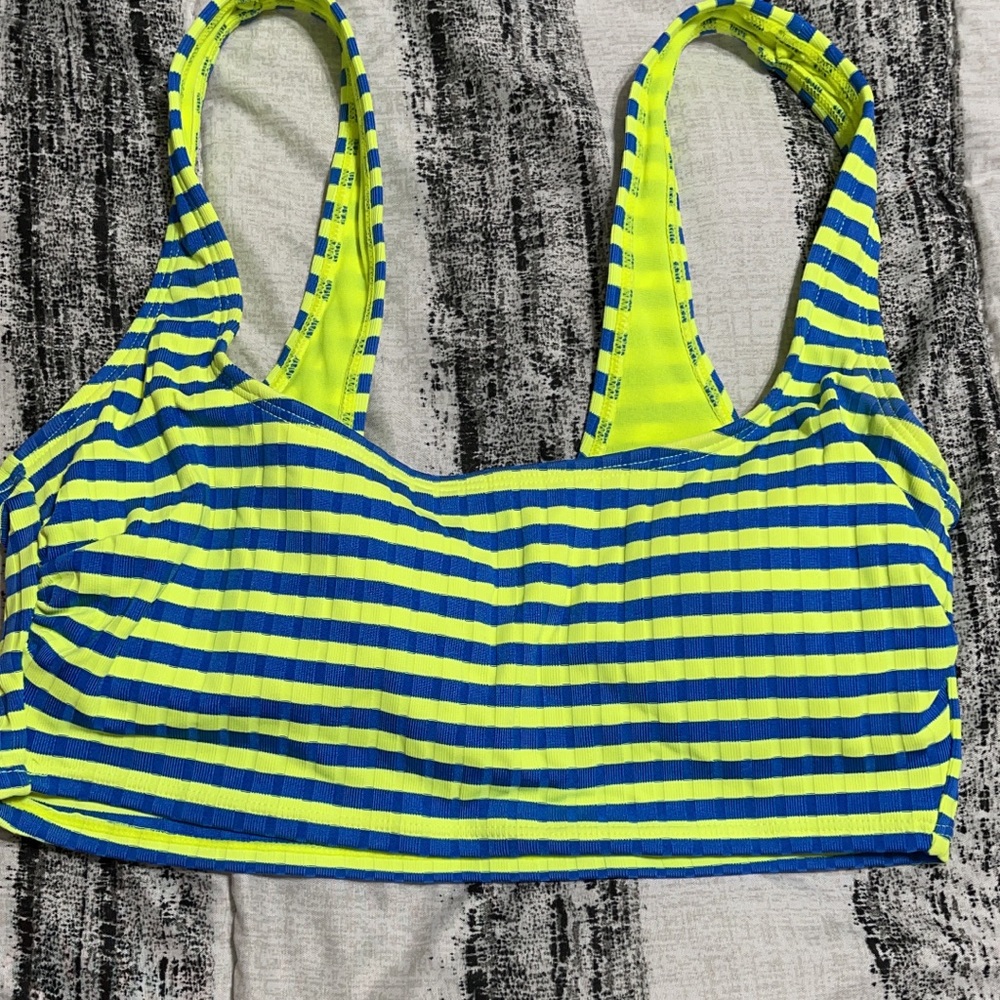 bikini top
